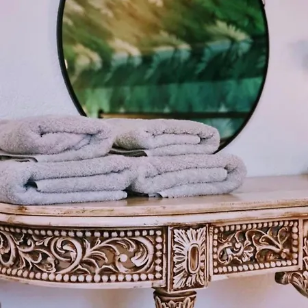 Manoca Bed & Breakfast 3*